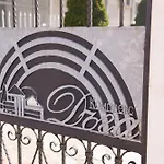 Flower House 9